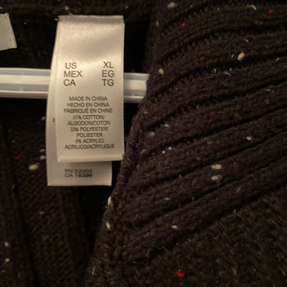 Long confetti print sleeveless sweater with belt. - Picture 3 of 3